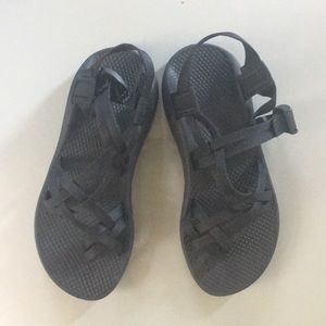 New black Chaco 8